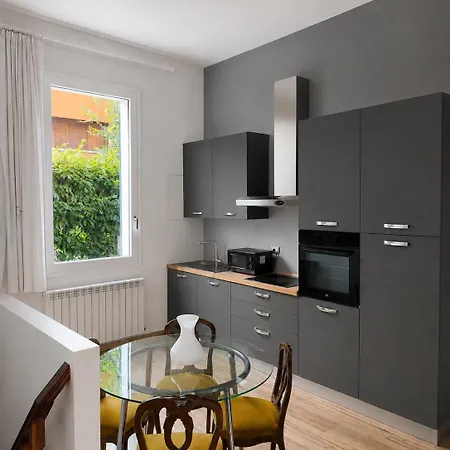 Barontini 8 - Prime Appartement *